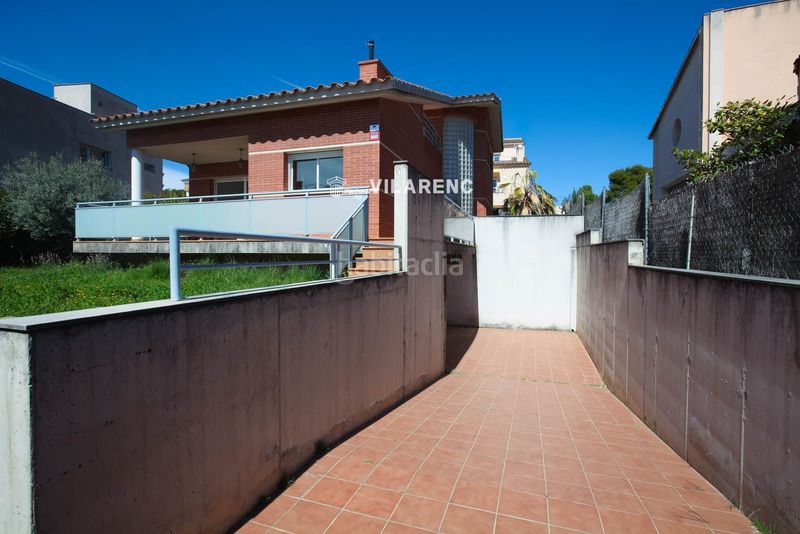 Foto 07aa2bff-9ee8-4765-942e-ded8d2c65d57. Xalet amb calefacció aparcament a Ciutat jardí Bonanova Calafell