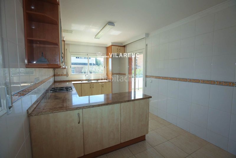 Foto 5d09a443-873e-468e-8e48-c32e47f11fbb. Xalet amb calefacció aparcament a Ciutat jardí Bonanova Calafell