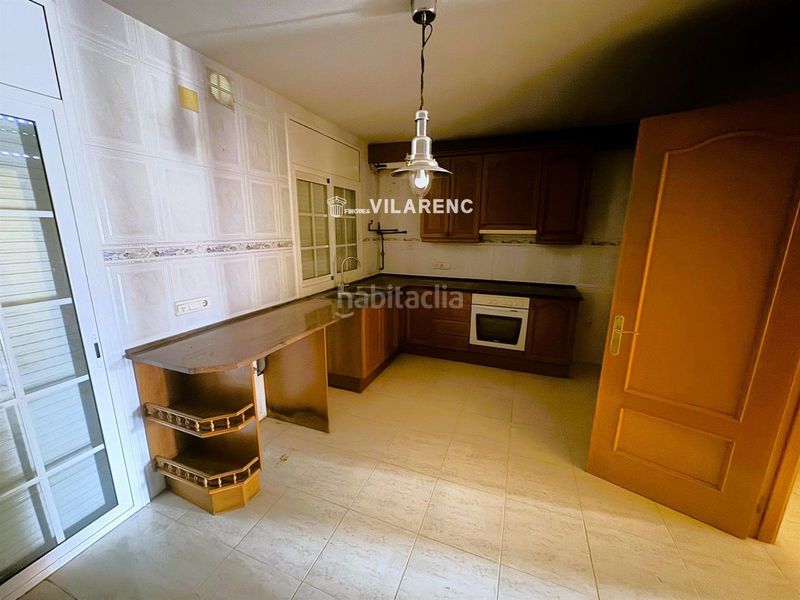 Foto 64bb7ab7-22d8-40ab-ad67-ae3e95793c62. Casa adossada amb aparcament piscina a Calafell poble Calafell
