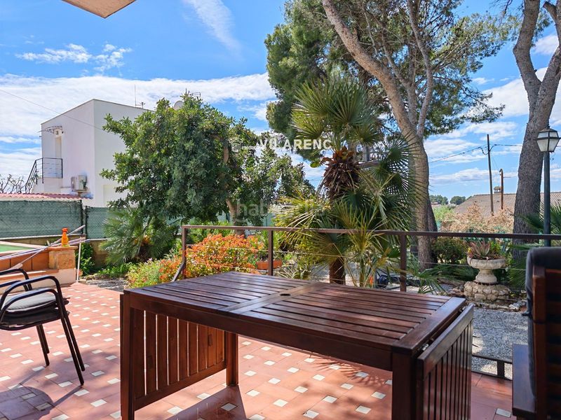 Foto 74990209-3ae7-41c2-b28c-3942a83b86a5. Xalet amb calefacció aparcament piscina a Bellvei