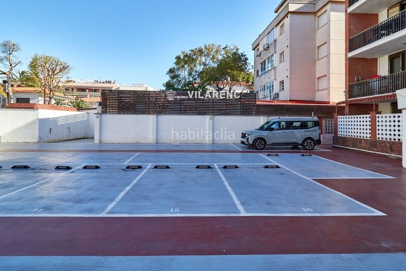 Foto eb5d76d3-d03a-441e-93fd-91ec426db3a9. Pis amb calefacció aparcament a Bonavista Vendrell (El)