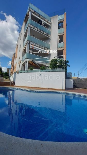 Foto ad288dc8-4084-4e01-a8be-bf08a84e9797. Pis amb aparcament piscina a Cunit residencial Cunit