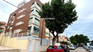 Pis  Baixador. Planta baja con terraza de 100 m a un paso de la playa y de la e
