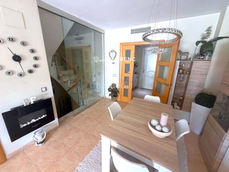 Foto 8df29af7-e00f-45a3-8ee8-0e26b2084dbd. Casa adossada amb calefacció aparcament a Bonavista Vendrell (El)