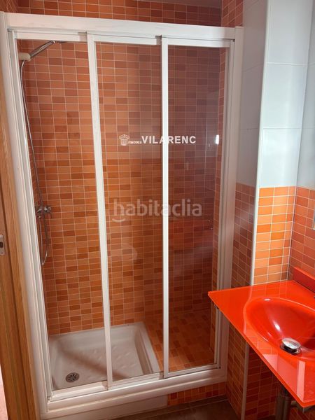 Foto b85f94a3-97be-469d-8ffc-730a8b880423. Casa adossada amb calefacció aparcament a Bellvei