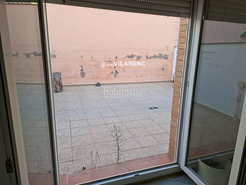 Foto eb7ef4fe-9352-4f5f-a8f3-2187f01e8b5e. Casa adossada amb calefacció aparcament a Bellvei
