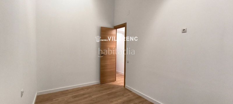 Foto 00be8666-f5c4-4a49-b2b2-5472cb978c3e. Casa amb calefacció a Centre Vendrell (El)