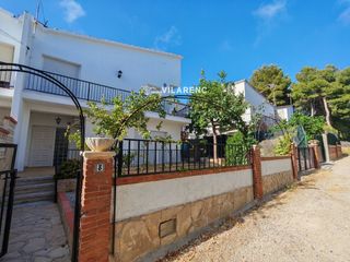 Doppelhaus  Xile. Casa pareada en segur de calafell
