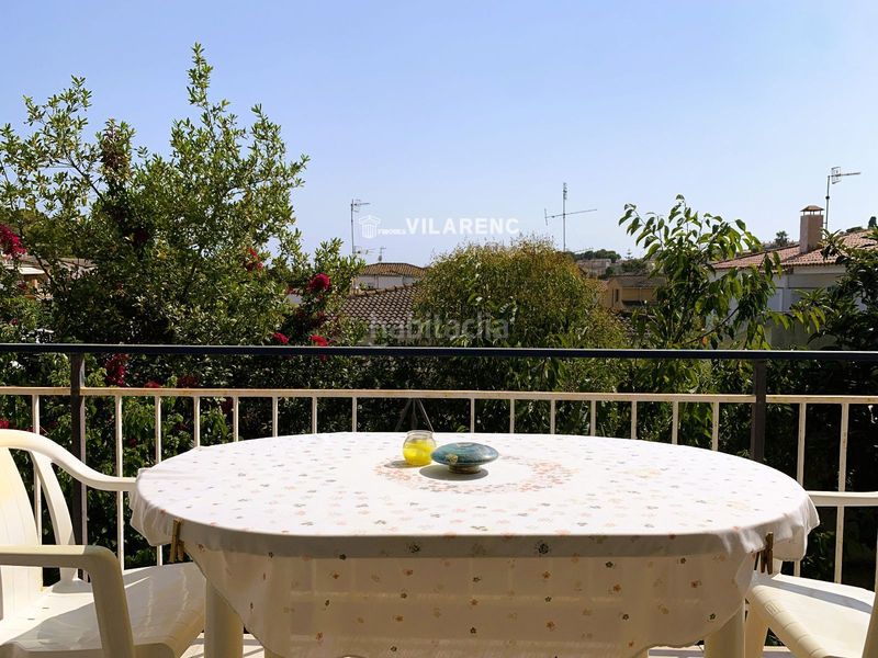 Foto f5566cff-8538-479e-8995-66ab7e9f2828. Pis amb aparcament a Segur de Calafell nucli urbà Segur de Calafell