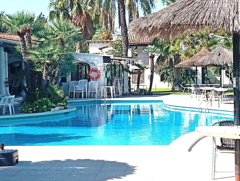 Foto 20f8c8f2-ef85-42b3-aea0-644992c22f65. Semi detached house with parking pool in Alorda Park Calafell