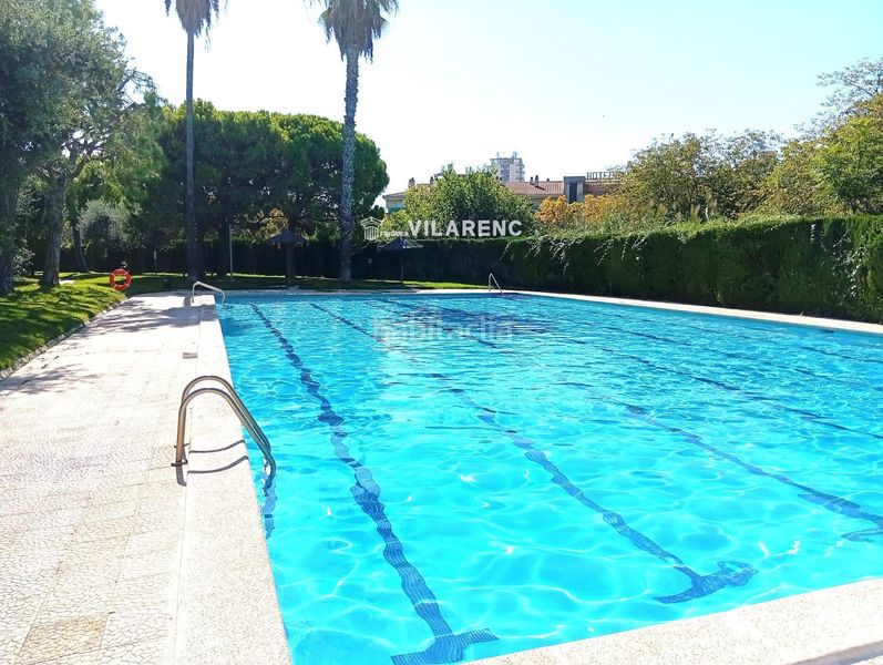 Foto 2ae4e2b1-f139-4f14-b80d-02b50233eae1. Semi detached house with parking pool in Alorda Park Calafell