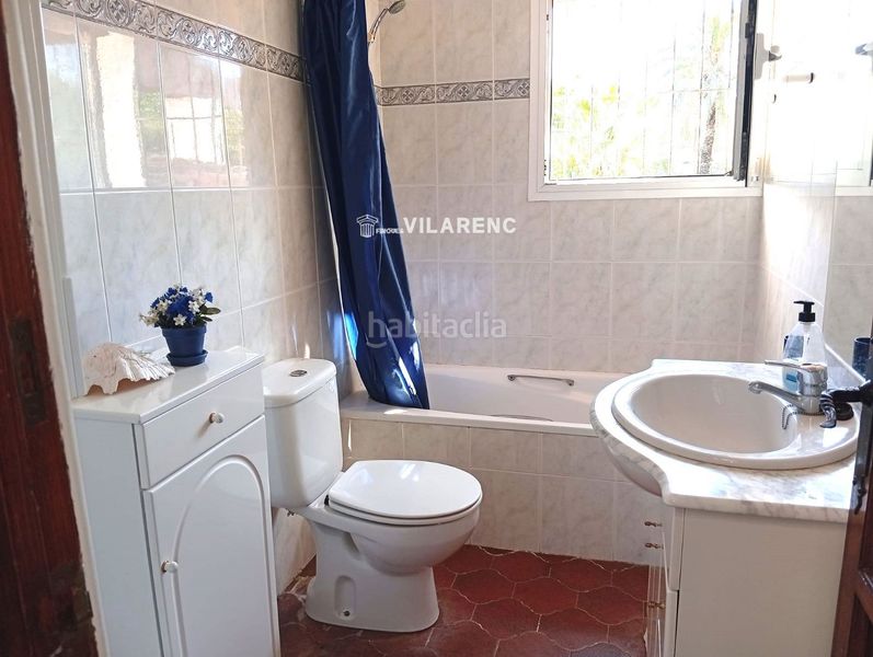 Foto 9e3c5a98-4750-489c-a2ec-237479f24f9c. Semi detached house with parking pool in Alorda Park Calafell
