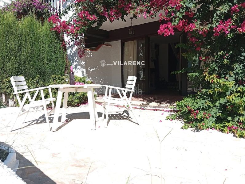 Foto b43e2d40-8417-4a0a-8a35-5439e655b82c. Semi detached house with parking pool in Alorda Park Calafell