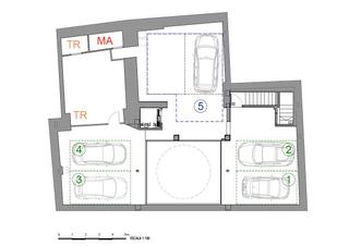 Aparcament cotxe  Carrer de vitòria. Venta de plazas de garaje con su respectivo trastero en pleno ce