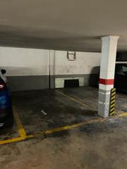 Lloguer Aparcament cotxe a Avinguda de pérez galdós 62. Excelente plaza de garaje en la avenida pérez galdós.