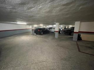 Miete Autoparkplatz  Carrer de sant josep de calassanç. Alquiler plaza de garaje junto a avenida del cid y pérez galdós.