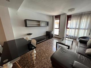 Lloguer Pis a Carrer del pintor vila prades 6. 58m2. exterior