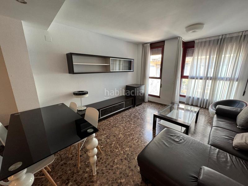 Lloguer Pis a Carrer del pintor vila prades 6. 58m2. exterior