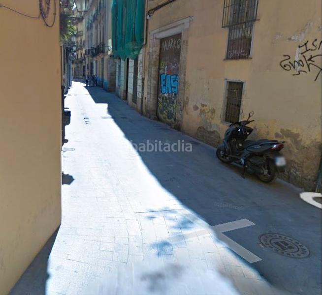 Foto ae85fa91-d6a4-4e72-a740-4bca6124902c. Posto auto in El Carme Valencia