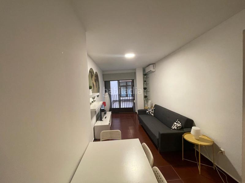 Foto 79504f94-bba9-4398-880c-83105536dfee. Piso estupendo piso reformado y con garaje. con ubicación inmejorable, junto al mercado central. en Valencia