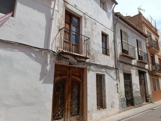 Casa a schiera  Calle colón. Interesante casa de pueblo en venta. 165m2.