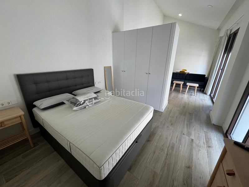 Foto 88bb8ed0-2cd4-48cd-93fe-8669e5f39d97. Alquiler piso espectacular piso junto al mercado central. en Valencia