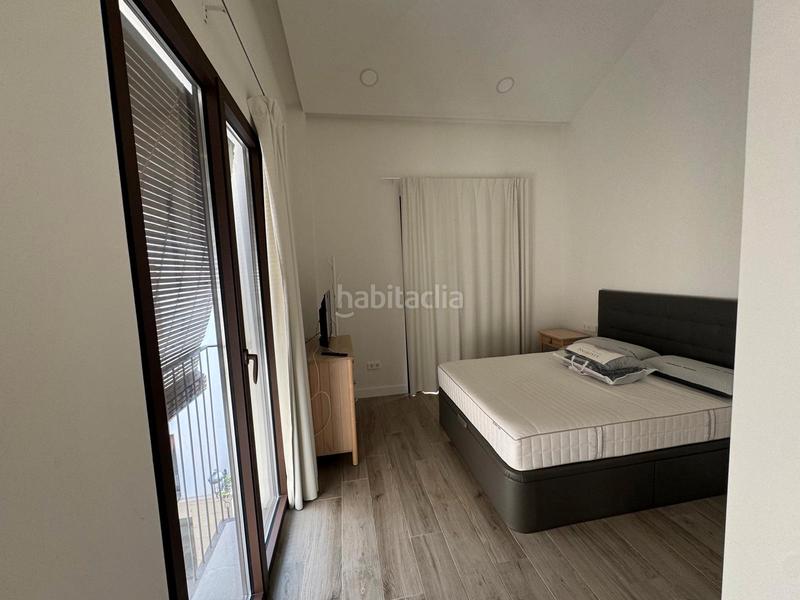 Foto e5a4c9f5-d068-48de-9d1c-f696ae015934. Alquiler piso espectacular piso junto al mercado central. en Valencia