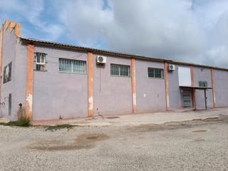 Nave industrial  Carretera godelleta. Interesante nave industrial en venta. 1.200m2 y 1000m2 de campa.