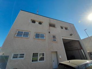 Nave industrial en Rafelbunyol