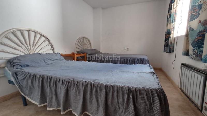 Foto b8bce1df-8351-4841-86cb-96a779e392f3. Casa a schiera con parcheggio in Yátova