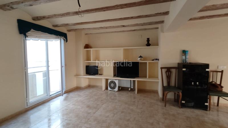 Foto bbb53456-f7b5-4b7c-8156-99a7e18d87a1. Casa a schiera con parcheggio in Yátova