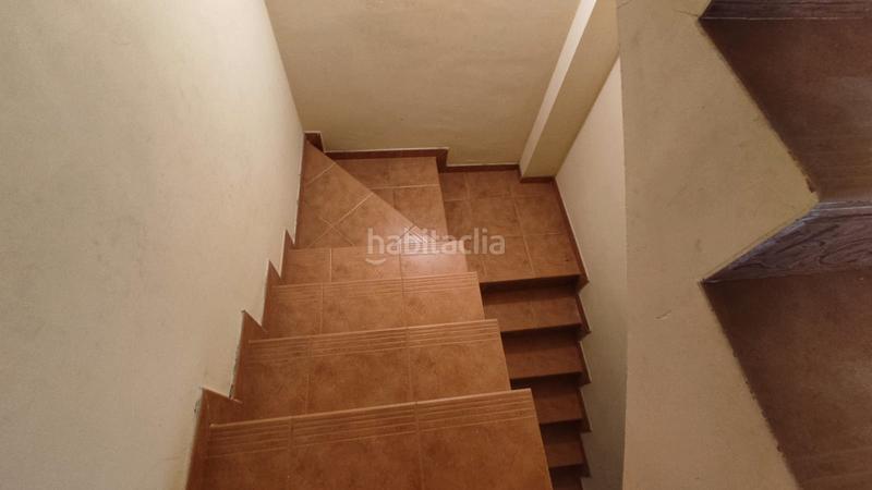 Foto ca7ed169-95a1-4aff-82c5-fba664ef0431. Casa a schiera con parcheggio in Yátova