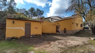 Masia a Buñol. Venta de acogedora casa de campo en buñol.
