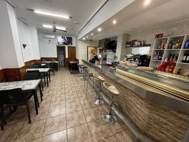 Foto 6750184b-66a9-40fb-8cbf-8cfb9c0c5431. Pas-de-porte local commercial dans Nou Moles Valencia