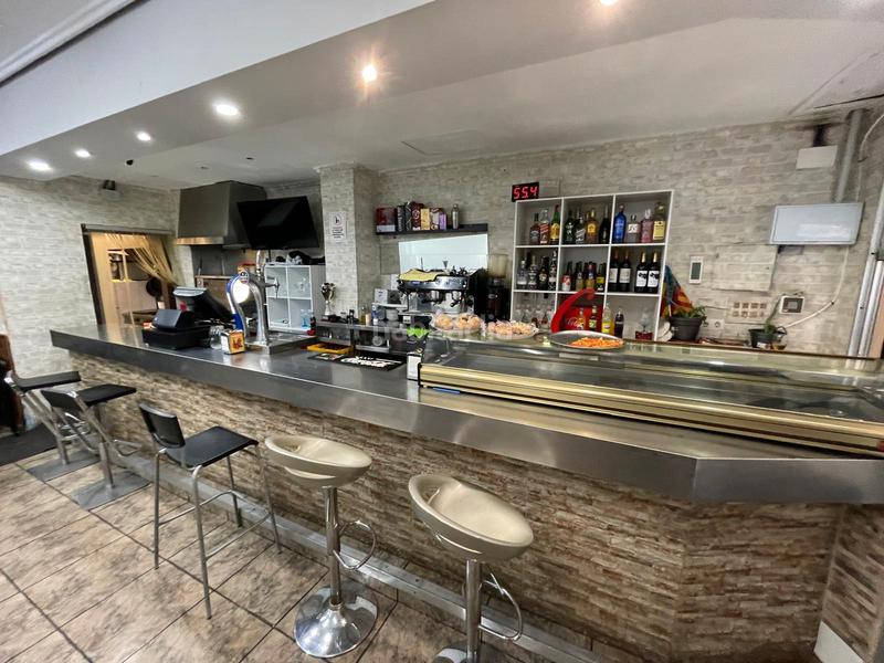 Foto bb465e65-6d3e-4522-a9ce-c13697573b83. Pas-de-porte local commercial dans Nou Moles Valencia