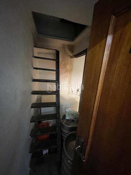 Foto e66977a7-a0d8-4af1-b32c-a47d4a1ac9d1. Pas-de-porte local commercial dans Nou Moles Valencia