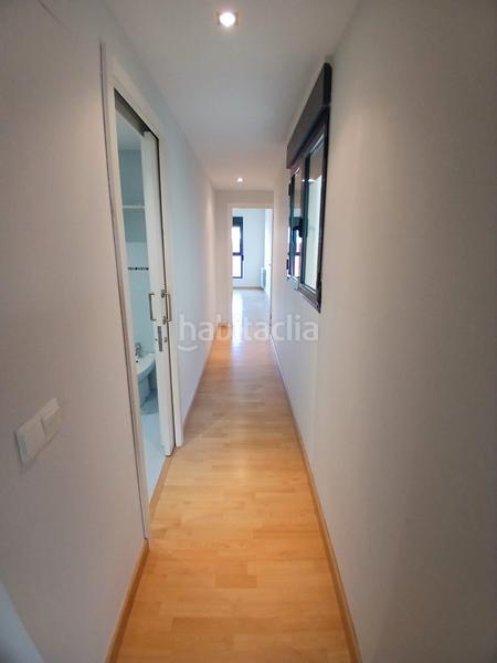 Foto 1b5a3073-25a2-4119-815d-d480818e4e06. Alquiler piso en Mont Olivet Valencia