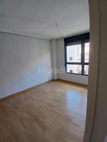 Foto 5d9a035c-1ef9-4c86-b1e5-f5e755d71aef. Alquiler piso en Mont Olivet Valencia