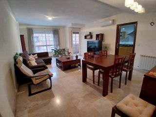 Flat  Carrer pizarro. Venta en exclusiva de maravilloso y luminoso piso.