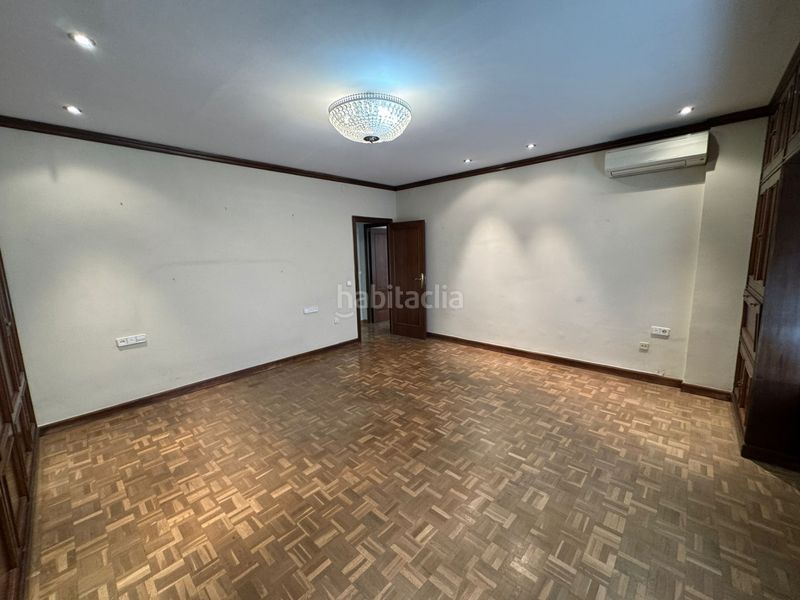 Piso maravilloso piso junto a la gran via germanías y la plaza de toros. en Valencia - Imagen 8