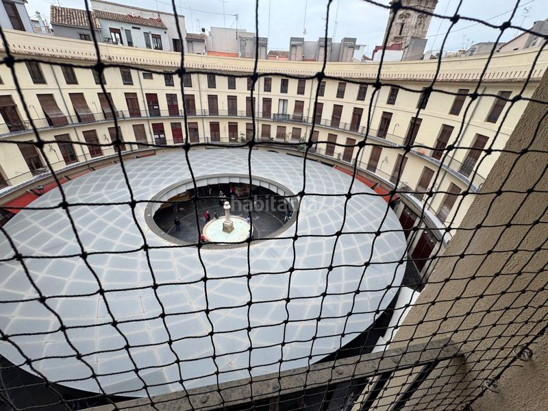 Foto caaeffde-58c4-4935-bc93-c76edec5f5c4. Pis a El Mercat Valencia