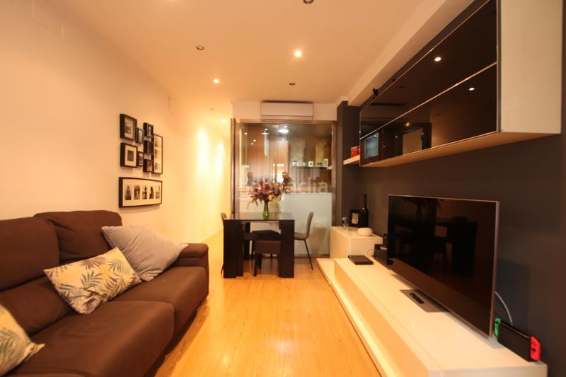 Foto d4ec5774-eb40-4b9b-925b-a1914d8c7278. Appartamento con riscaldamento in Centre Esplugues de Llobregat