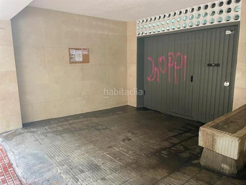 Foto 43b5a23b-d05d-4820-af00-f385ff9d7e81. Posto auto in carrer d'antoni gaudí 5 in Can Vidalet Esplugues de Llobregat