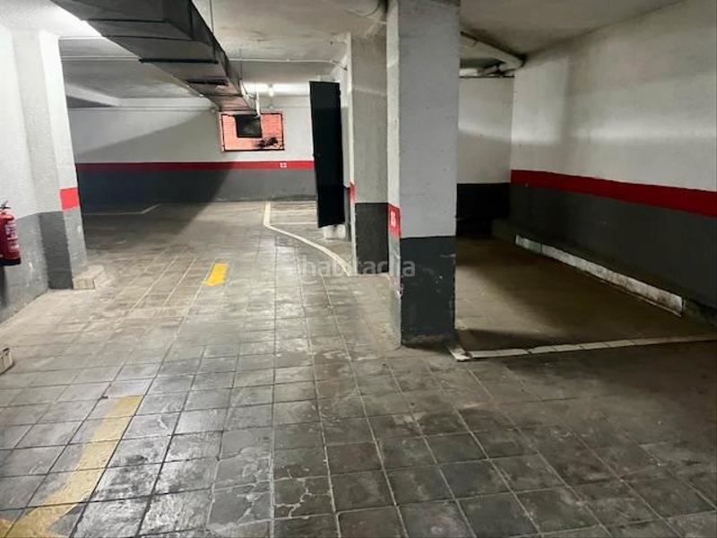 Foto 7b200159-d201-4bc2-a39c-57ac3ff82b4c. Posto auto in carrer d'antoni gaudí 5 in Can Vidalet Esplugues de Llobregat
