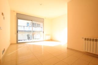 Appartement  Carrer sant antoni. Piso situado a 50 metros de la playa segunda linea del paseo