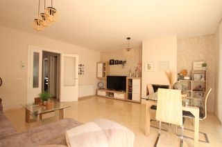 Casa adossada a Carrer del Aquari