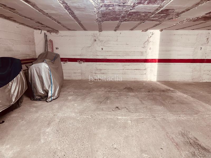 Foto 9f44e35f-30e7-4aeb-9914-7acb02d4e0dc. Parking coche en Canet de Mar