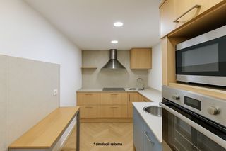 Piso en Avinguda Catalunya. Piso amplio cerca de la playa de palamos.