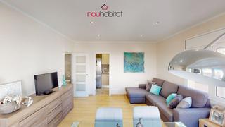 Appartement à Centre. Piso de tres dormitorios dobles