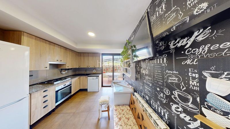 Foto 06cc5cda-3e96-49b0-b066-53ab77714490. Semi detached house with heating parking in Vall-llobrega